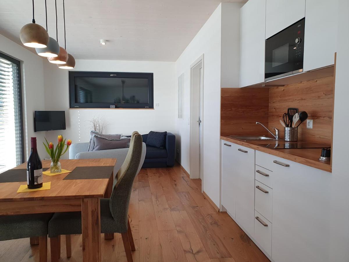 Gaestehaus Casa Luna - Paradiesische Ferienwohnungen Am Kaiserstuhl! Bischoffingen Exteriör bild