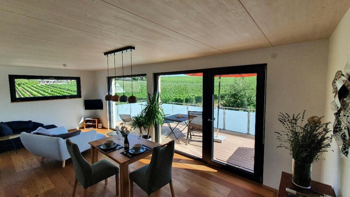 Gaestehaus Casa Luna - Paradiesische Ferienwohnungen Am Kaiserstuhl! Bischoffingen Exteriör bild